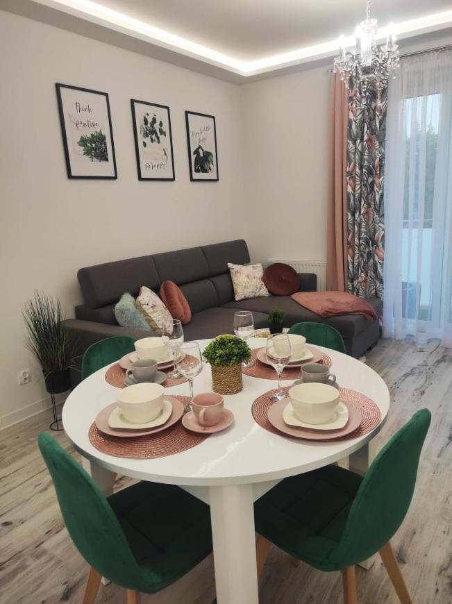 Sun River Apartament Iława エクステリア 写真